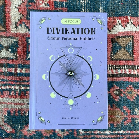 In Focus Divination Your Personal Guide Hardcover NEW - Picture 2 of 4